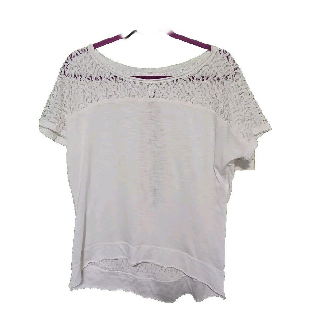 Mur Mur Blouse Top Womans Medium Lace Distressed White Short Sleeve Open Lace